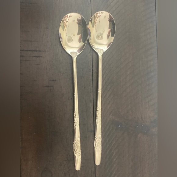 4 Pcs Asian Stainless 18-10 Embossed Chopsticks And Spoons set - Picture 4 of 12